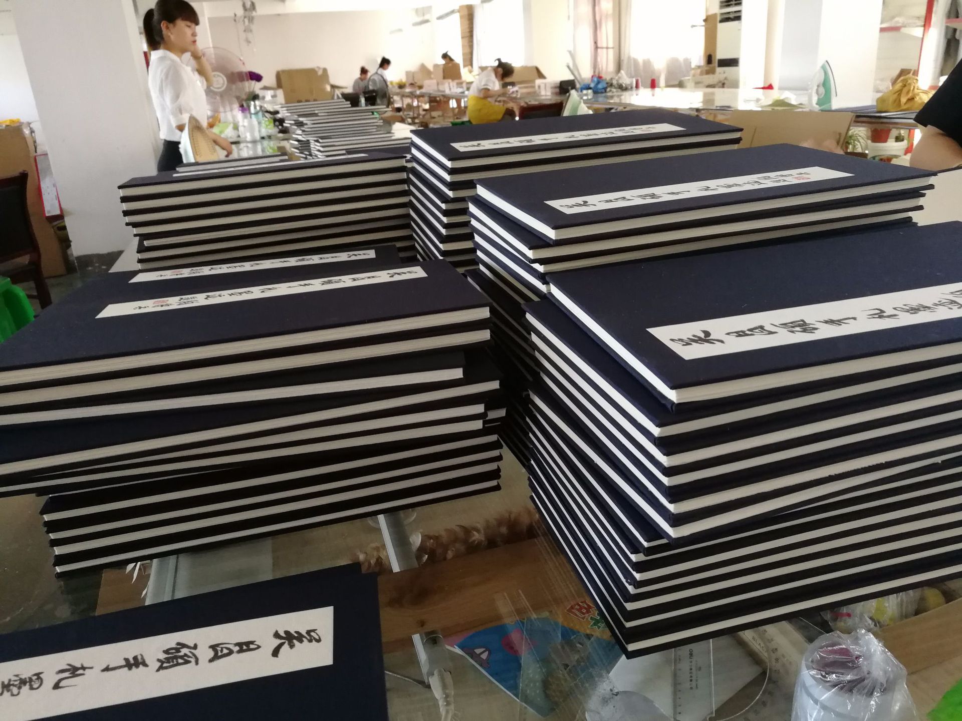 廠家直供絲綢畫冊企業高端文化宣傳宣紙畫冊個性定制定做裝幀服務